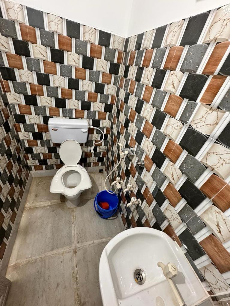 Hotel Amarnath Бакхали Экстерьер фото